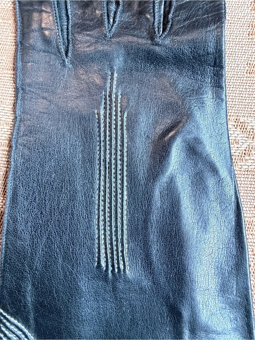 Vintage Meyers Make Black Leather Gloves Made in USA Women’s Size 7½